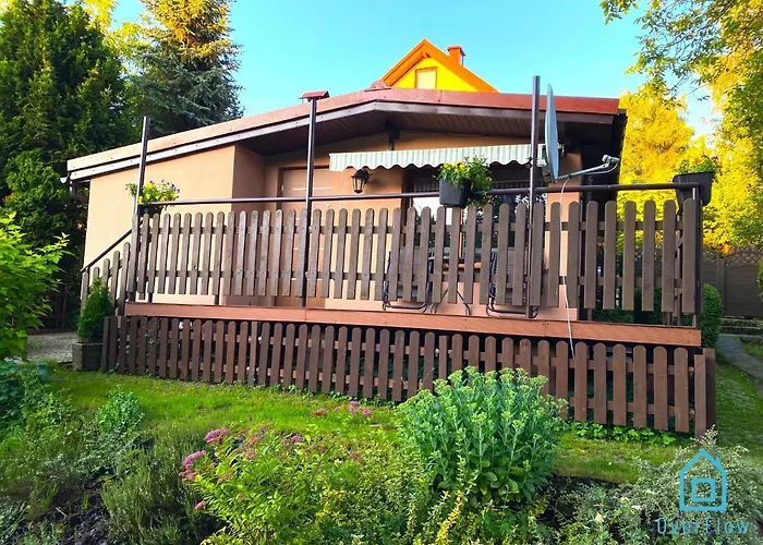 Holibobos Year Round Cottage In Kamien By The Lake Only 30 Minutes From Gdansk And Gdynia